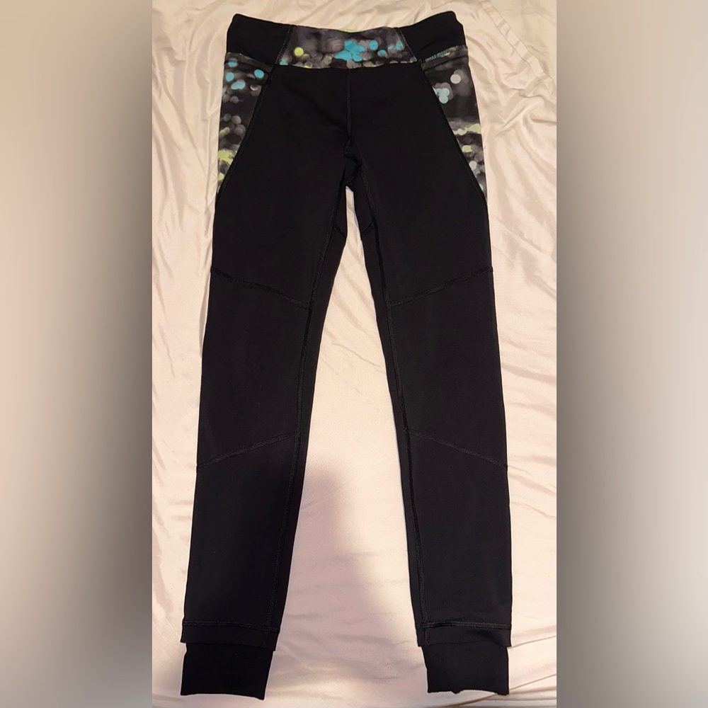 IVIVVA “Set Your Mind” Girl’s Workout Leggings - Size 14